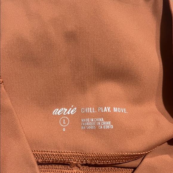 Aerie | Burnt Orange Leggings With Pockets - Picture 4 of 13